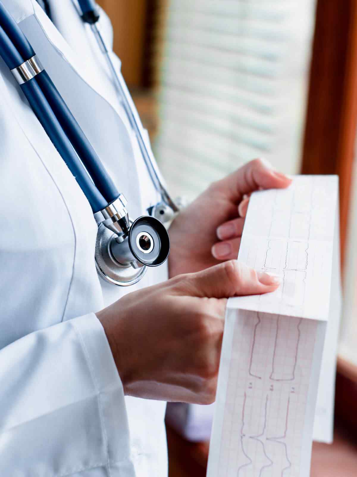 https://dev.homemedica.ro/wp-content/uploads/2021/09/services_01.jpg