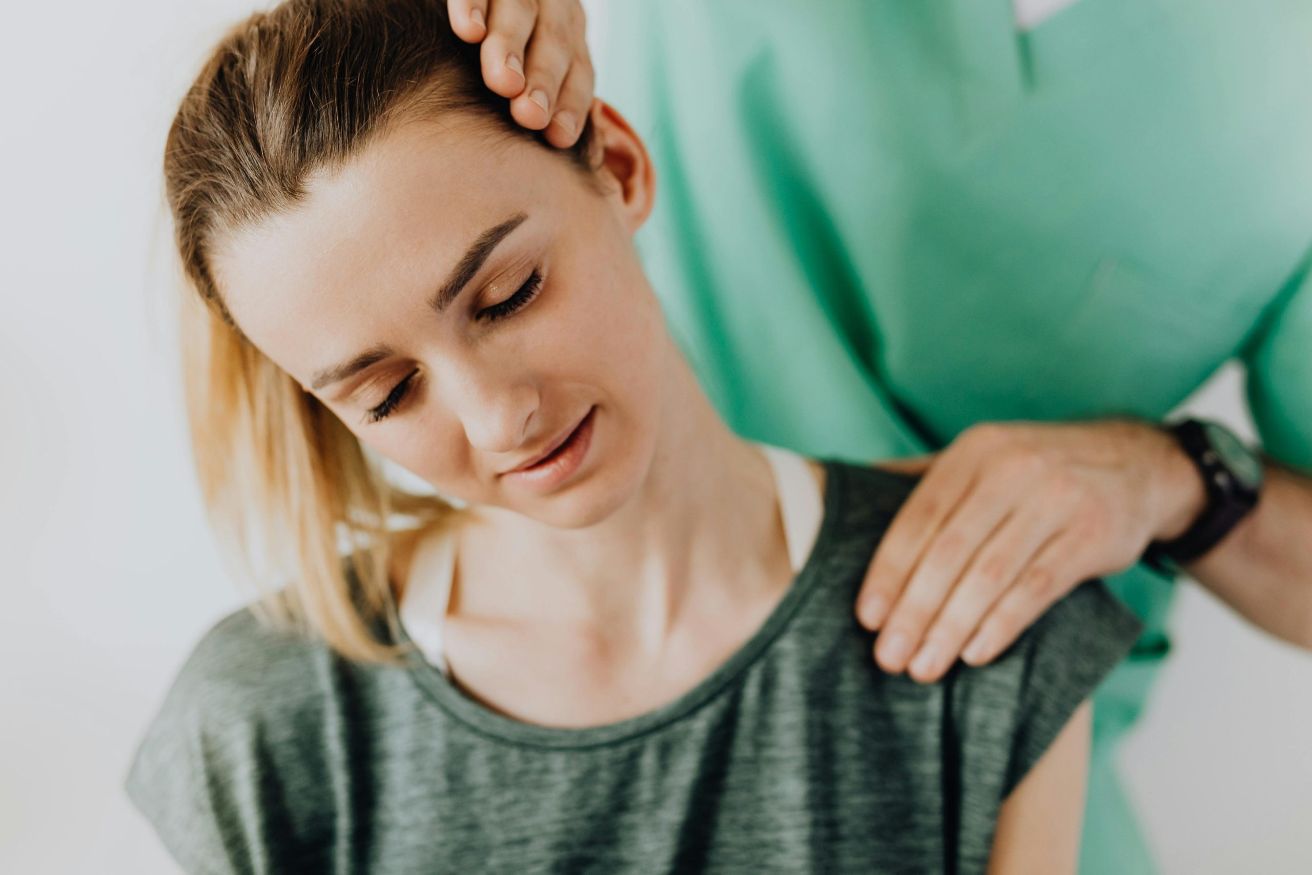 https://dev.homemedica.ro/wp-content/uploads/2024/09/pexels-karolina-grabowska-4506206-scaled.jpg